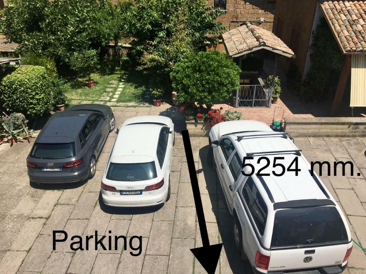 Отель Industrial Chic House - Private Parking Орвието Экстерьер фото